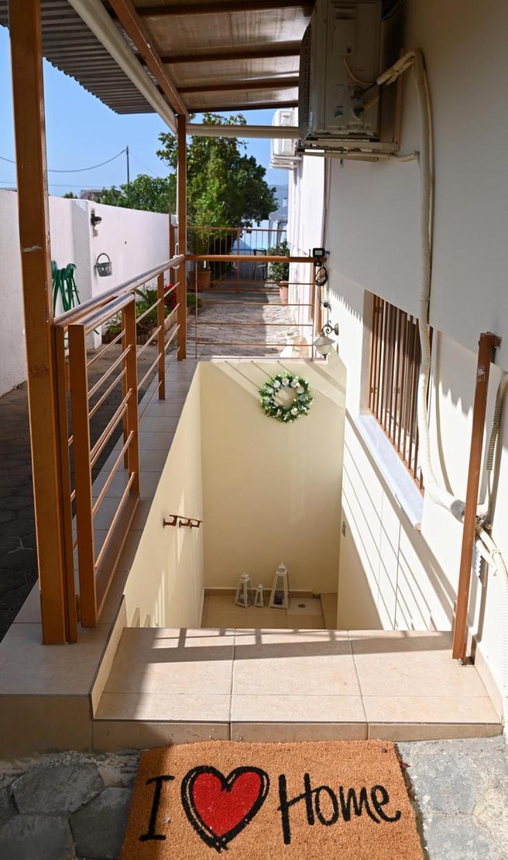 Oasis Lower Ground Floor Apartment Аргос Екстериор снимка