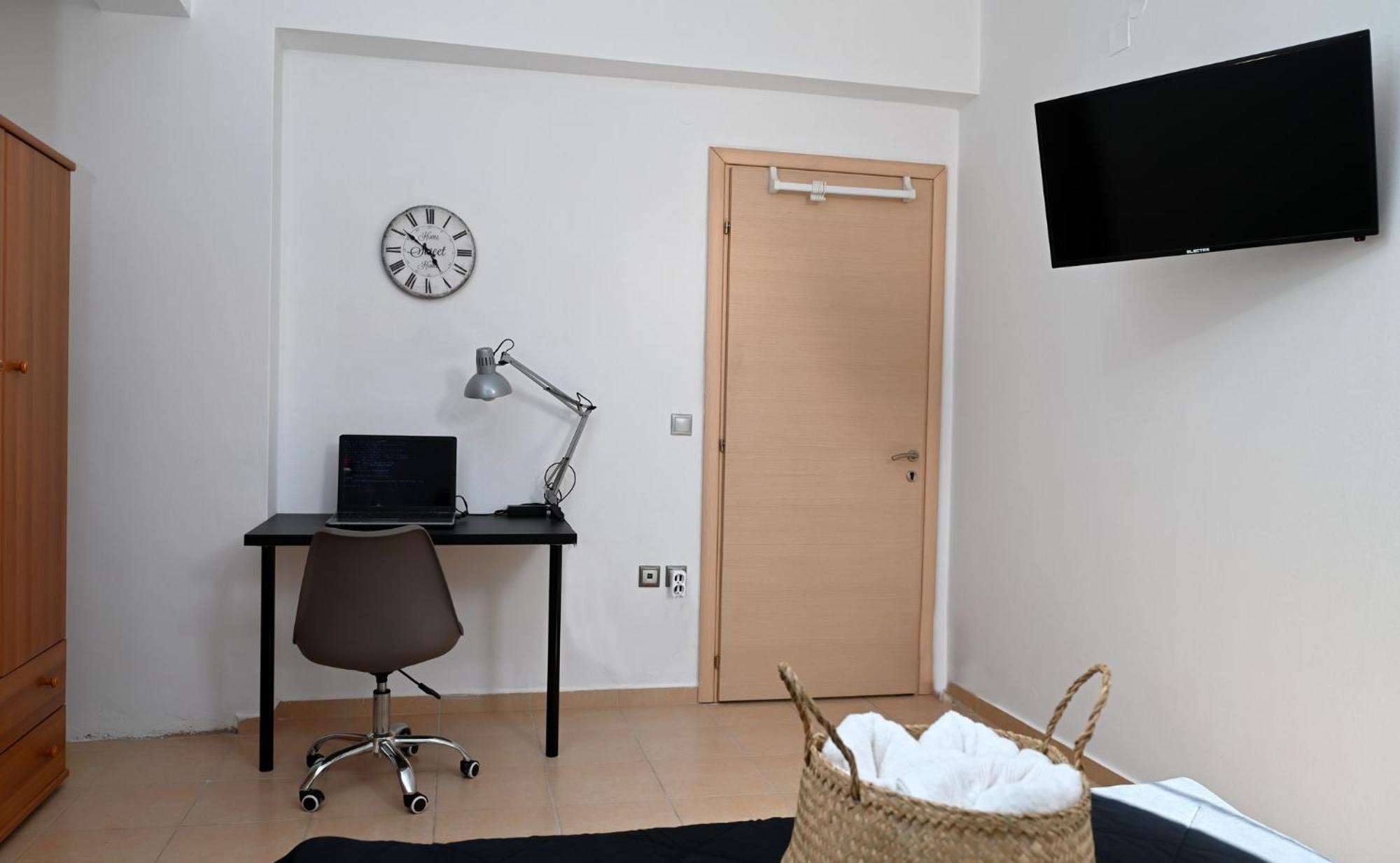 Oasis Lower Ground Floor Apartment Аргос Екстериор снимка