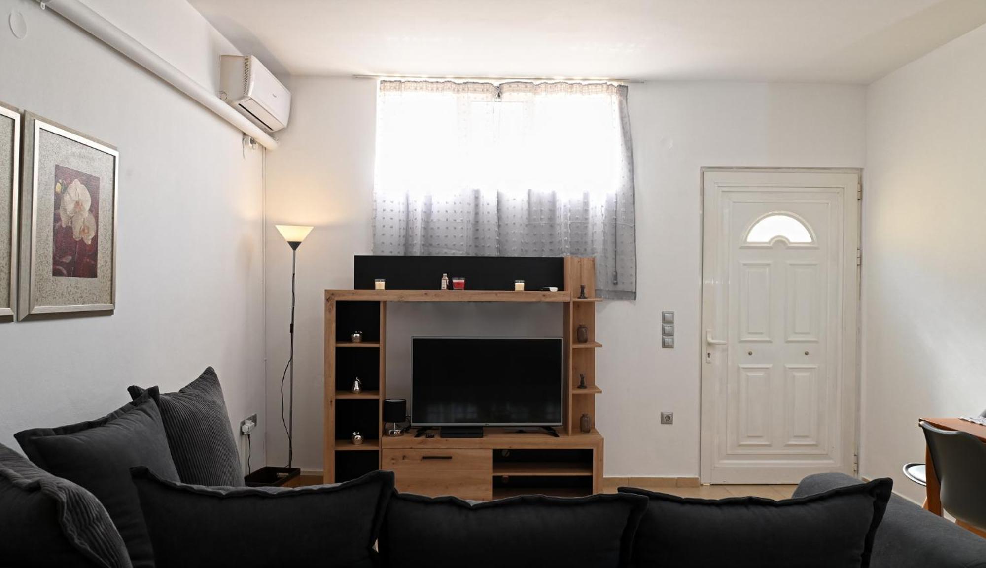 Oasis Lower Ground Floor Apartment Аргос Екстериор снимка